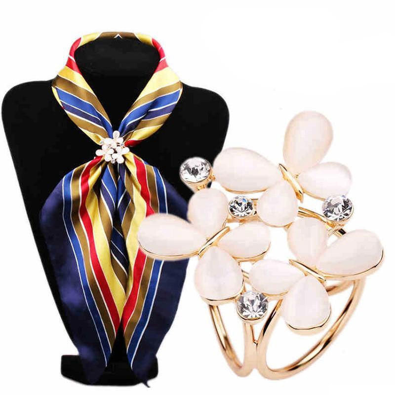 Elegant Scarf Buckle Ring Clip Holder Women Ladies Jewelry Gifts