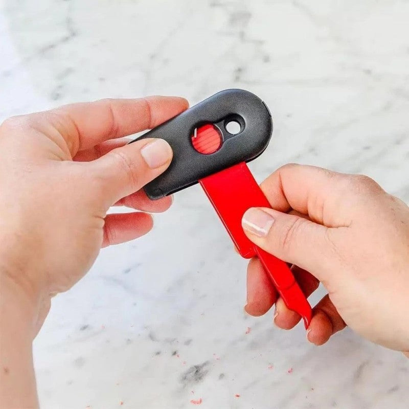 2-In-1 Self-Sharpening Cleaning Scraper Hook Scraper Kitchen Cleaning Tool