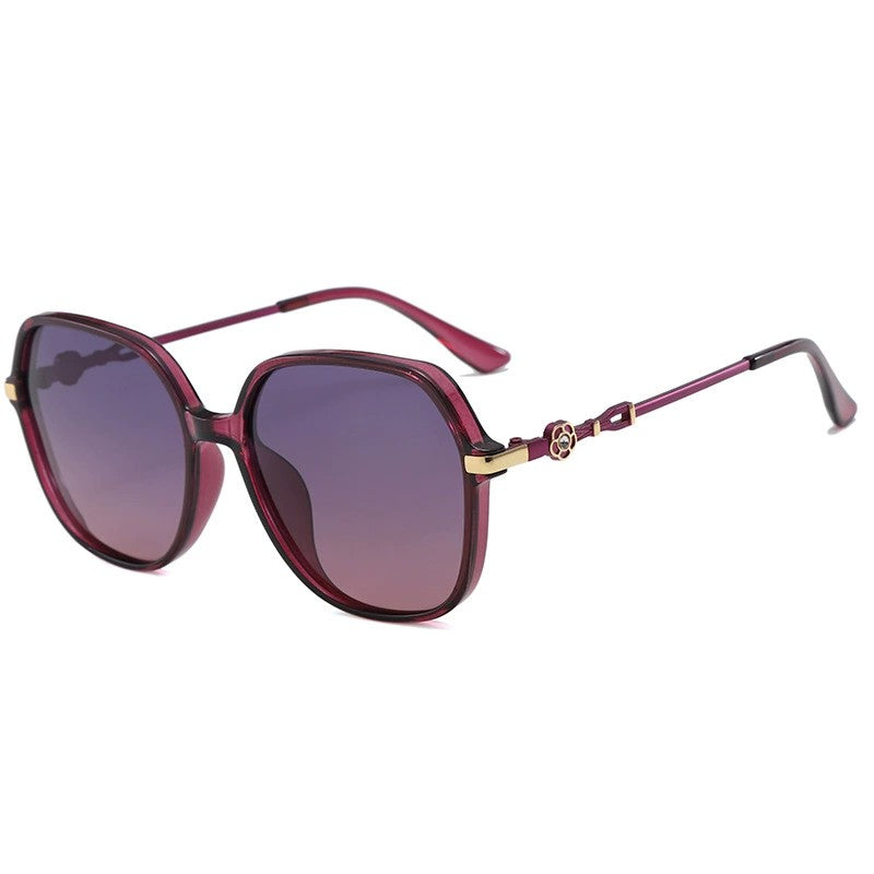 Women's Fashion Sunglasses with UVProtection & Stylish Oversized Frame ﻿ ﻿