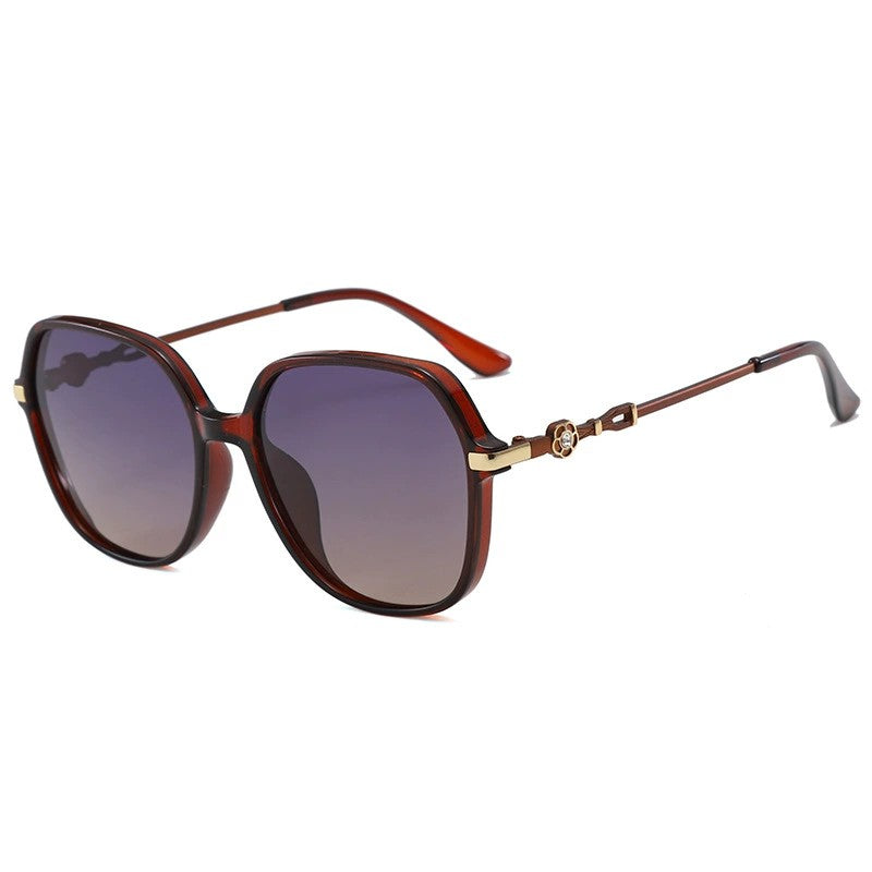 Women's Fashion Sunglasses with UVProtection & Stylish Oversized Frame ﻿ ﻿