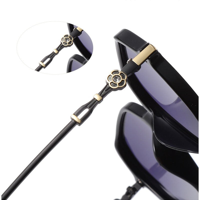 Women's Fashion Sunglasses with UVProtection & Stylish Oversized Frame ﻿ ﻿