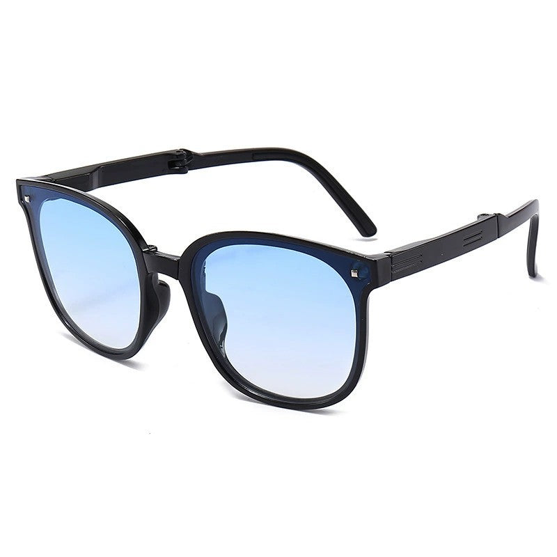 Ultra Lightweight Foldable Sunglasses for Women Men Fashion UV Protection with Case ﻿