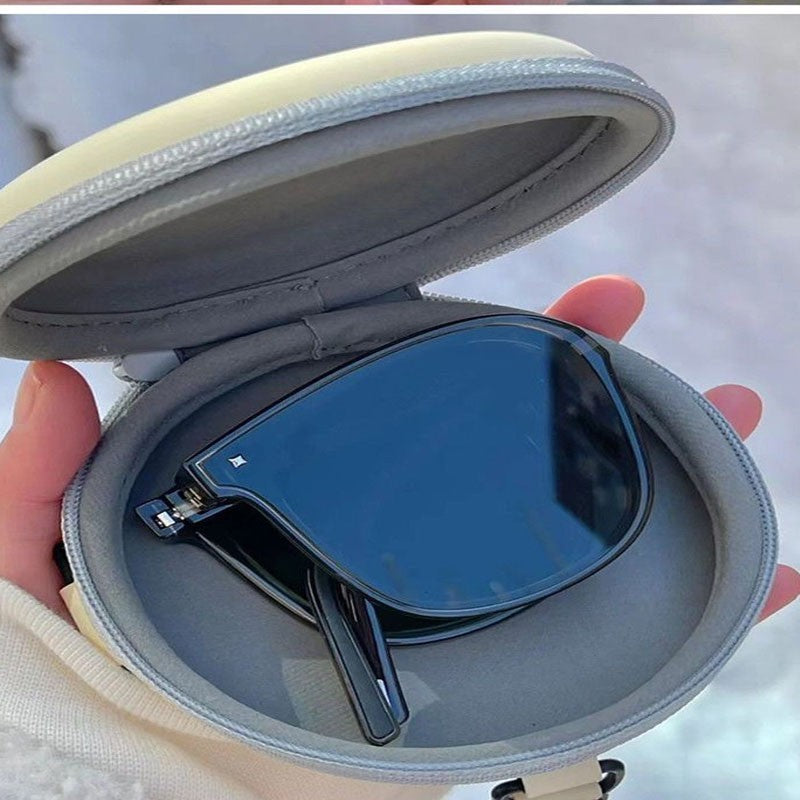 Ultra Lightweight Foldable Sunglasses for Women Men Fashion UV Protection with Case ﻿
